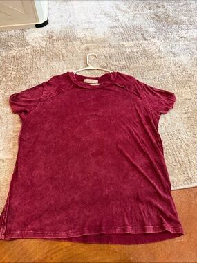 Zenana Outfitters Burgundy Short Sleeve Crewneck Tee